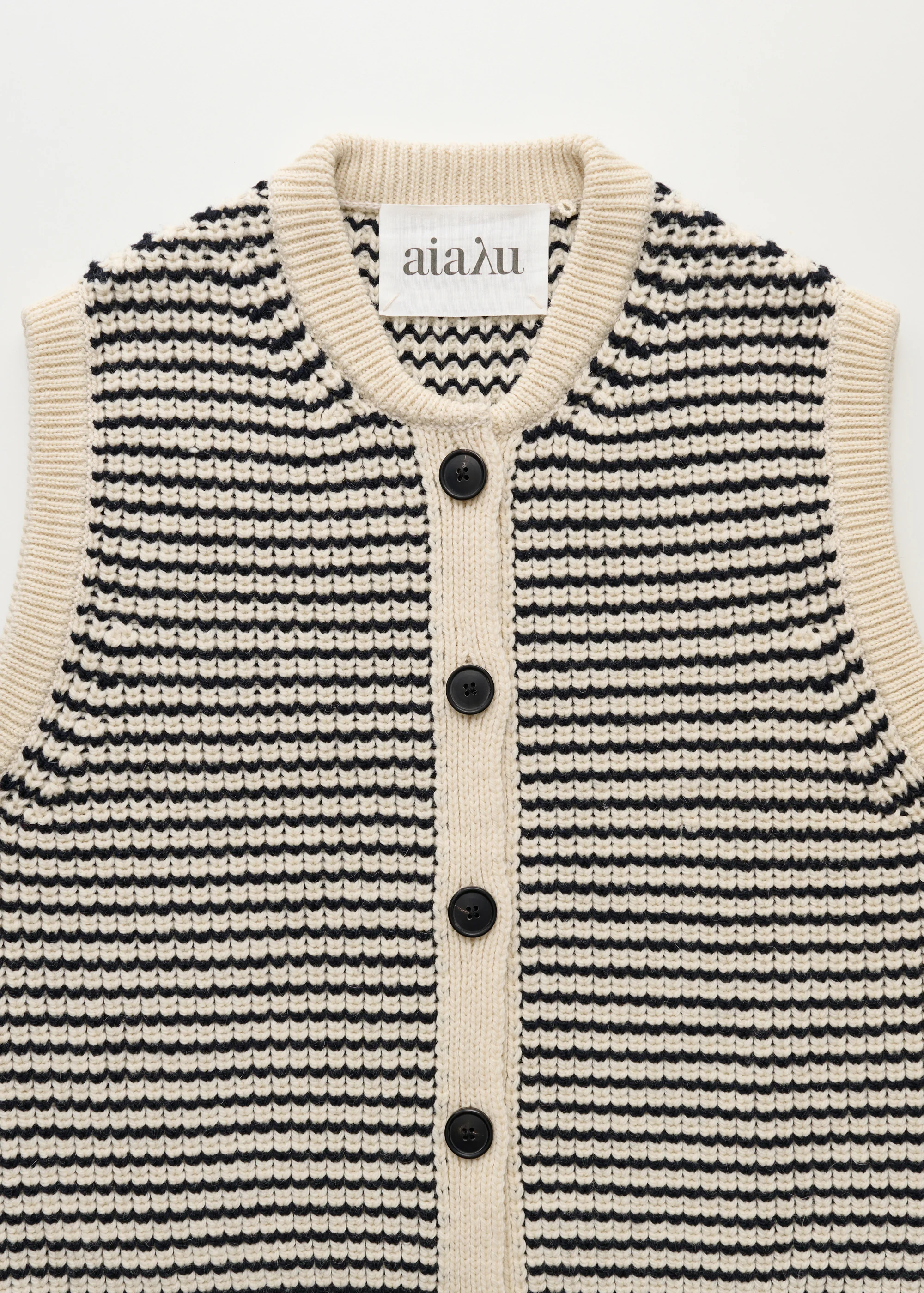 Asha vest – highland wool | Mix Black Navy - Image 4