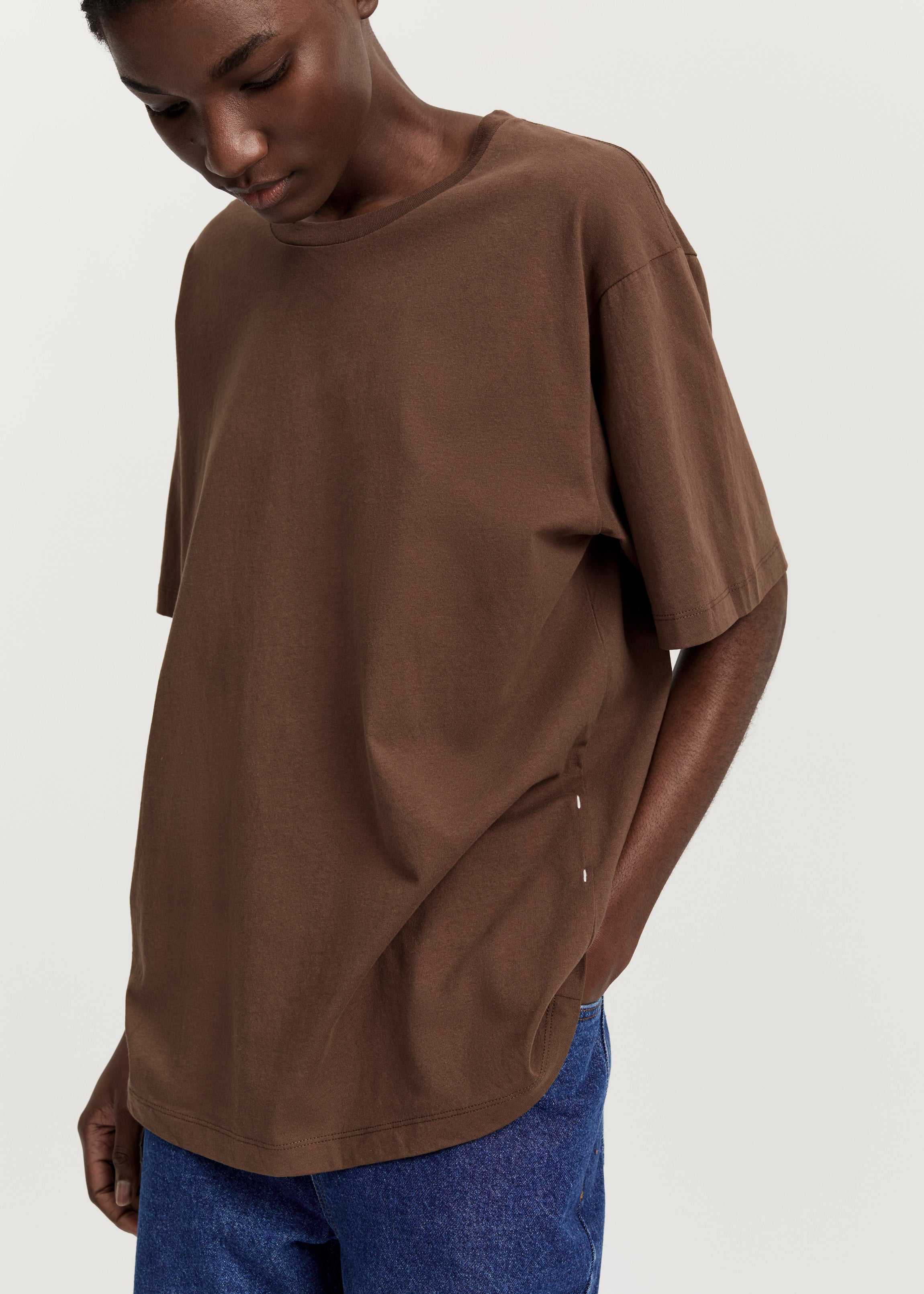 Classic circular tee | Coffee - Image 3