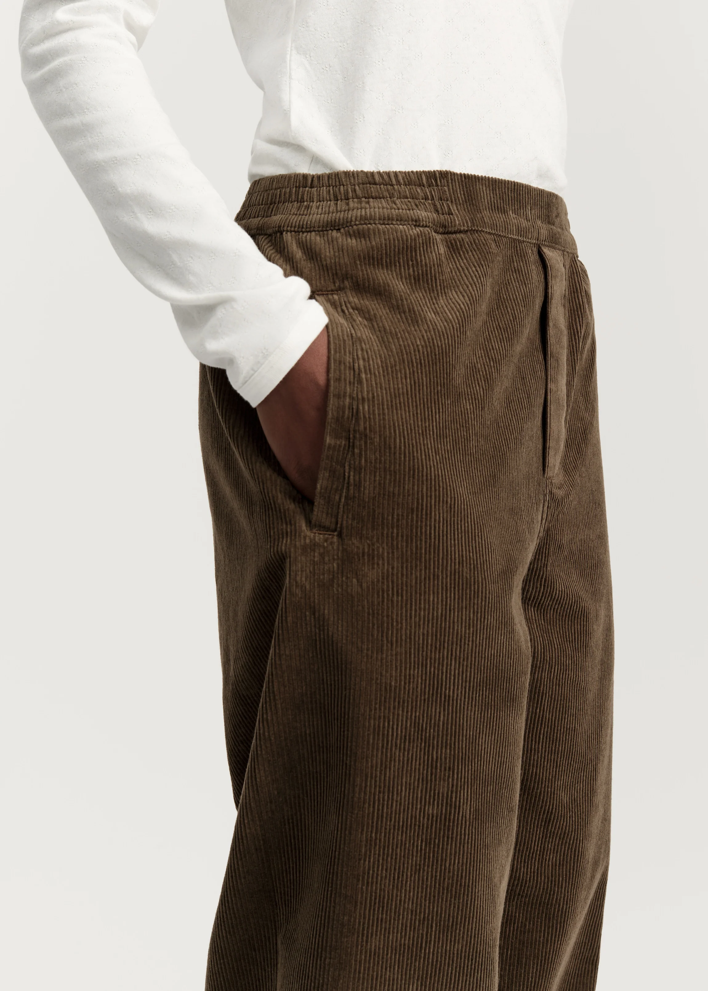 Coco pant corduroy | Bark - Image 6