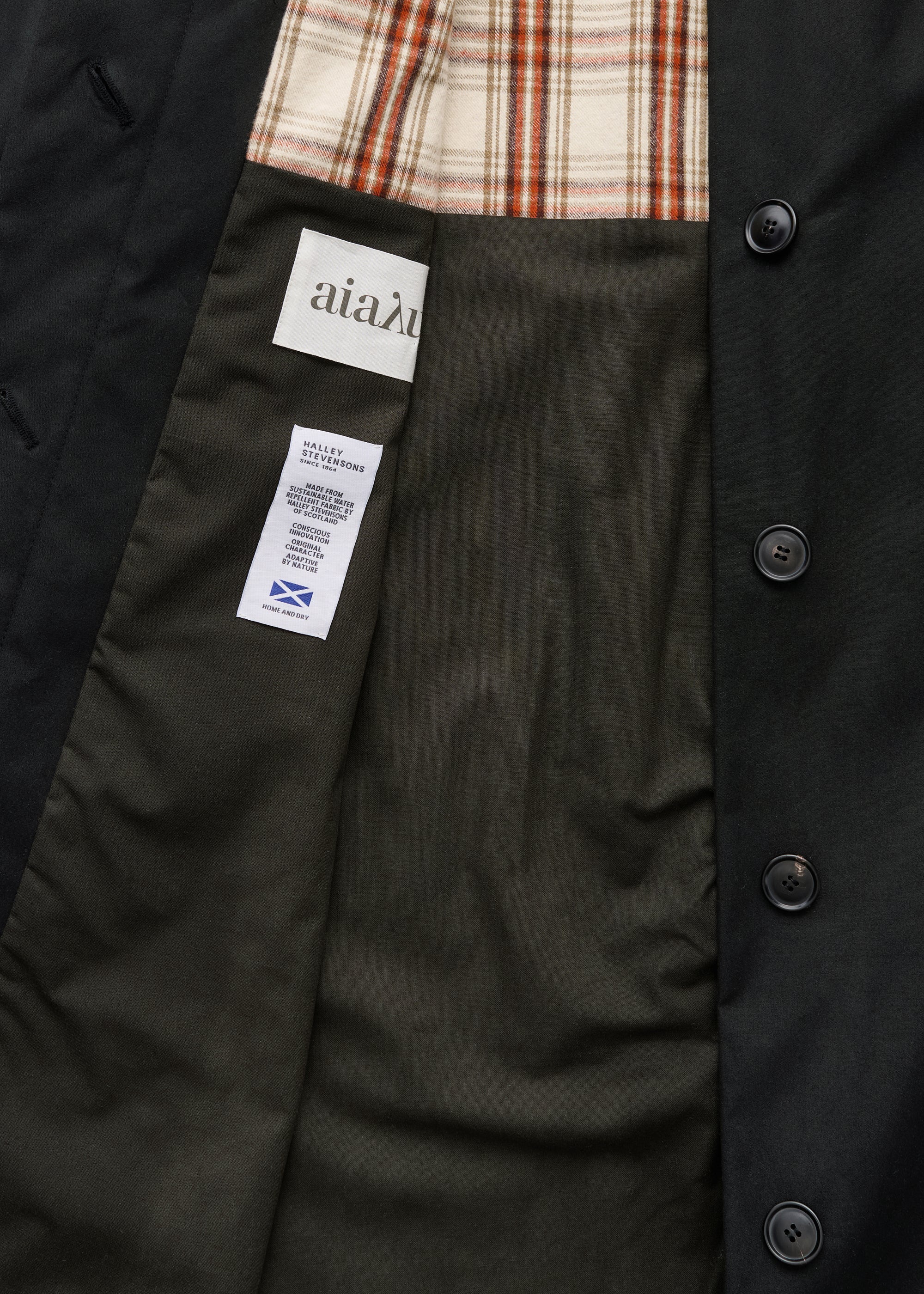 Noor coat – oilskin | Black - Image 7